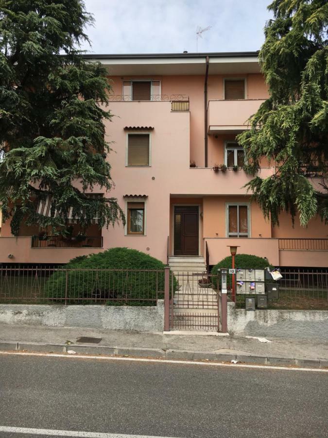 Ferienwohnung Io E Te Desenzano del Garda Exterior foto